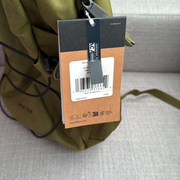 The North Face Jester Backpack in Olive Green - Picture 3 of 9
